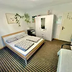 格林斯洛公寓式酒店 2* 卢布尔雅那
