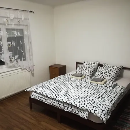 Family Greenslo Casa de hóspedes 2*