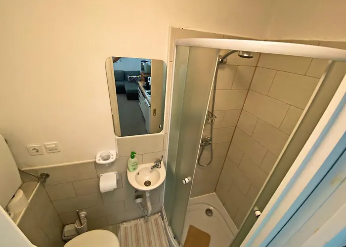 Family Greenslo Guest house