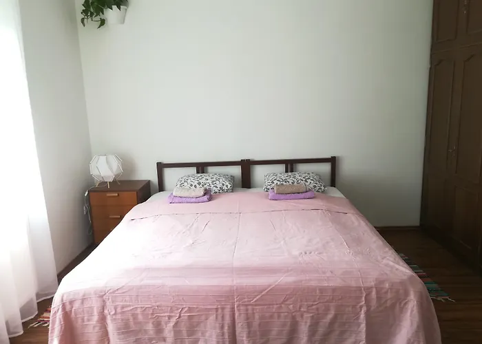 Guest house Family Greenslo 2*