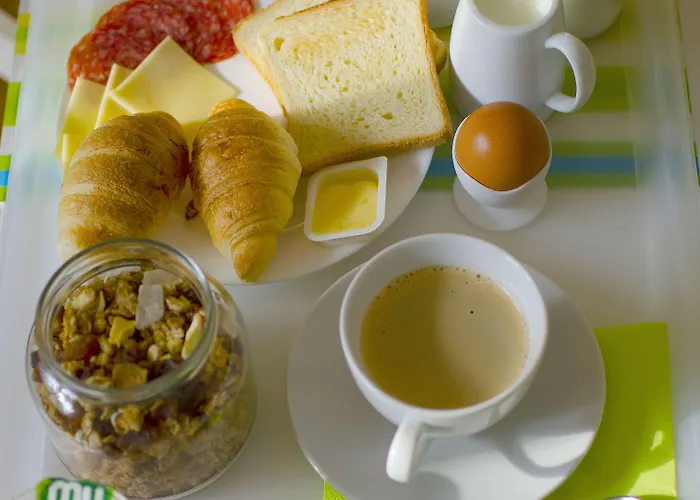 Family Greenslo Gæstehus 2*