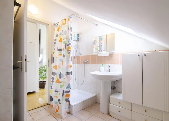 Guest house Family Greenslo Ljubljana