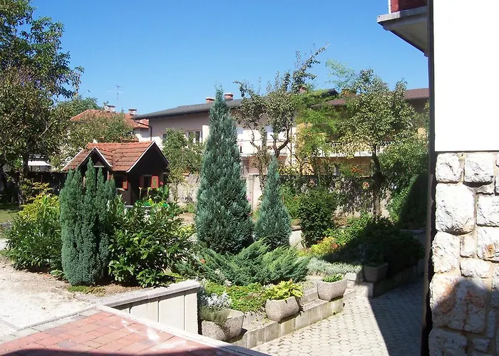 Family Greenslo Ljubljana