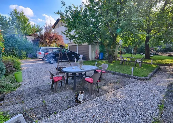 Family Greenslo Ljubljana