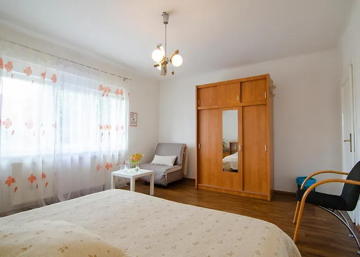 Guest house Family Greenslo