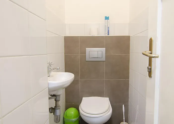 Family Greenslo Lublana